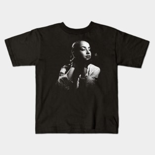 Black STYLE Sade Adu Singgle Kids T-Shirt